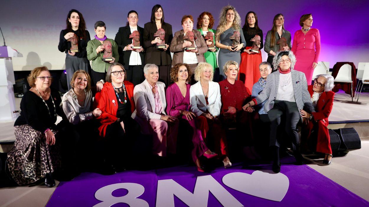 La ministra de Hacienda y candidata socialista a las próximas elecciones andaluzas, María Jesús Montero, durante la entrega de los premios Clara Campoamor / EP