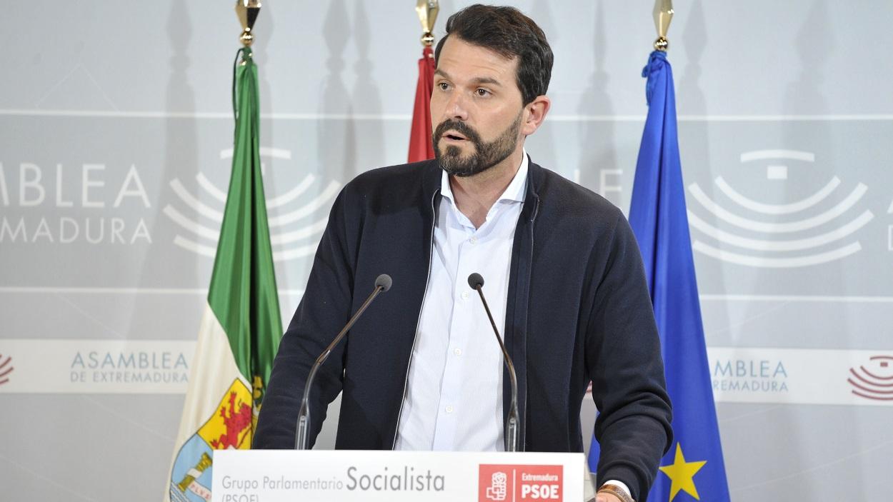 El secretario general del PSOE de la provincia de Cáceres, Álvaro Sánchez Cotrina. EP