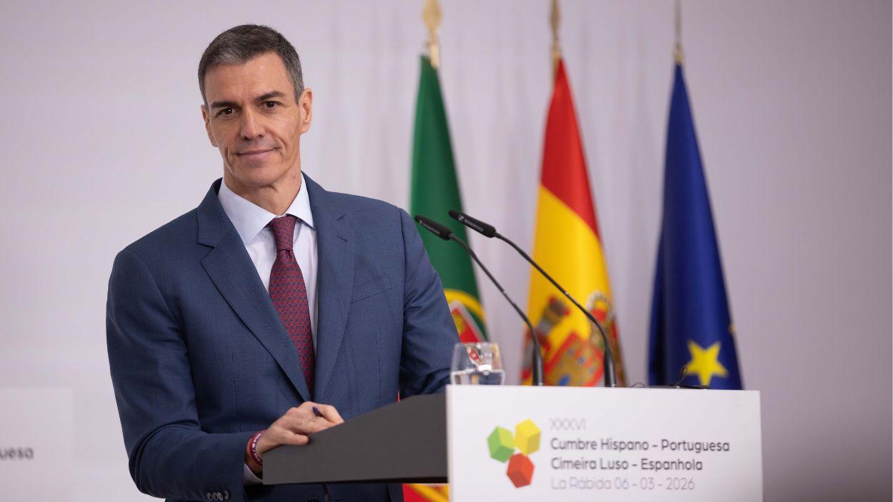 El presidente del Gobierno, Pedro Sánchez, durante la cumbre Hispano-Portuguesa en Huelva. EP