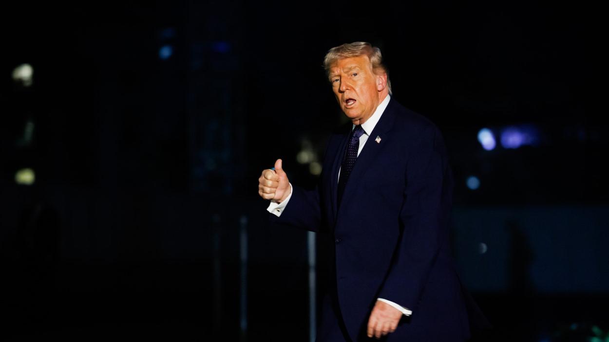 Trump reconoce que mintió y no sabe nada del bombardeo a una escuela de niñas en Irán. EP.