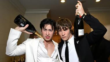 Hudson Williams y Connor Storrie