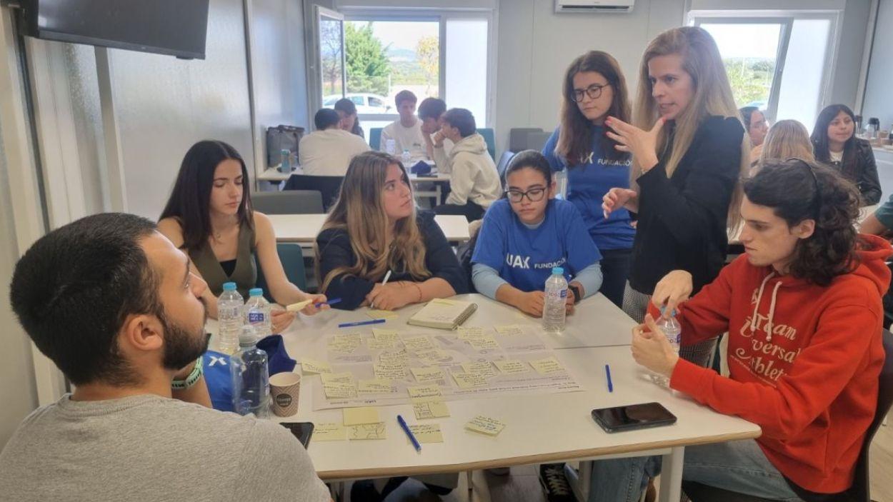 UAX conecta a más de 15.000 estudiantes