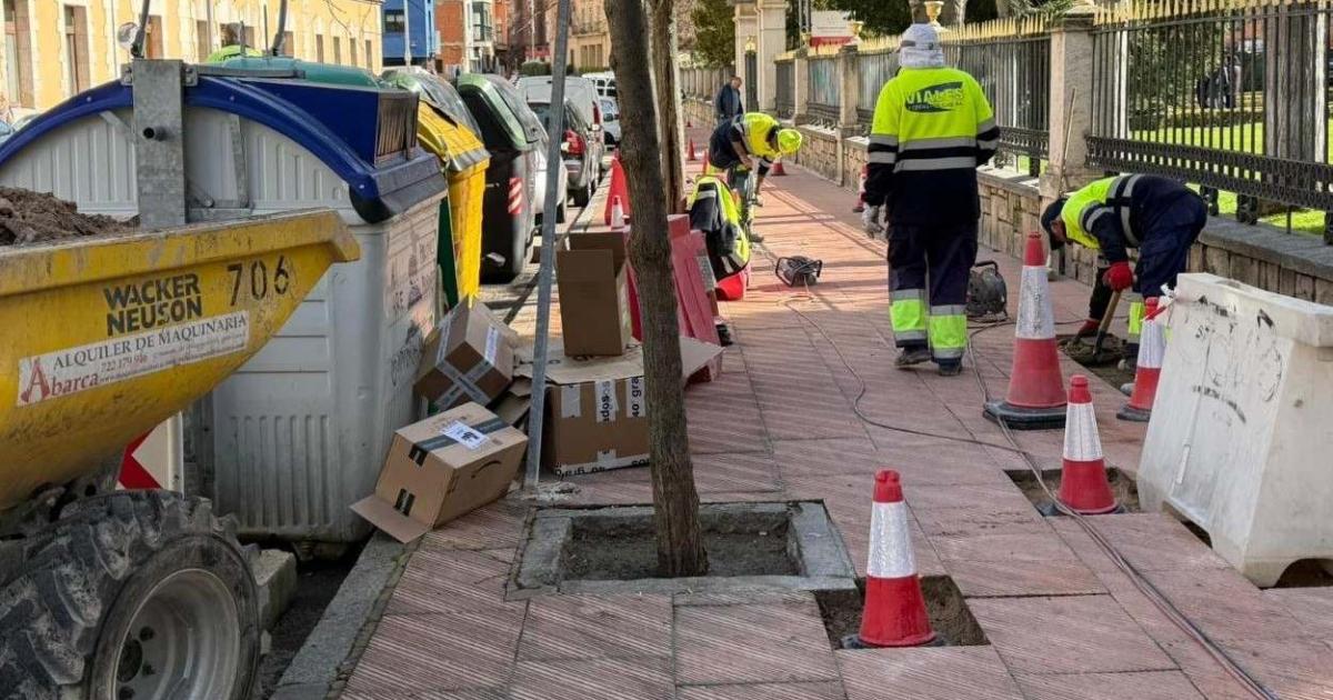 Cuenca acelera el mantenimiento urbano en Aguirre y Las Torres ante la Semana Santa