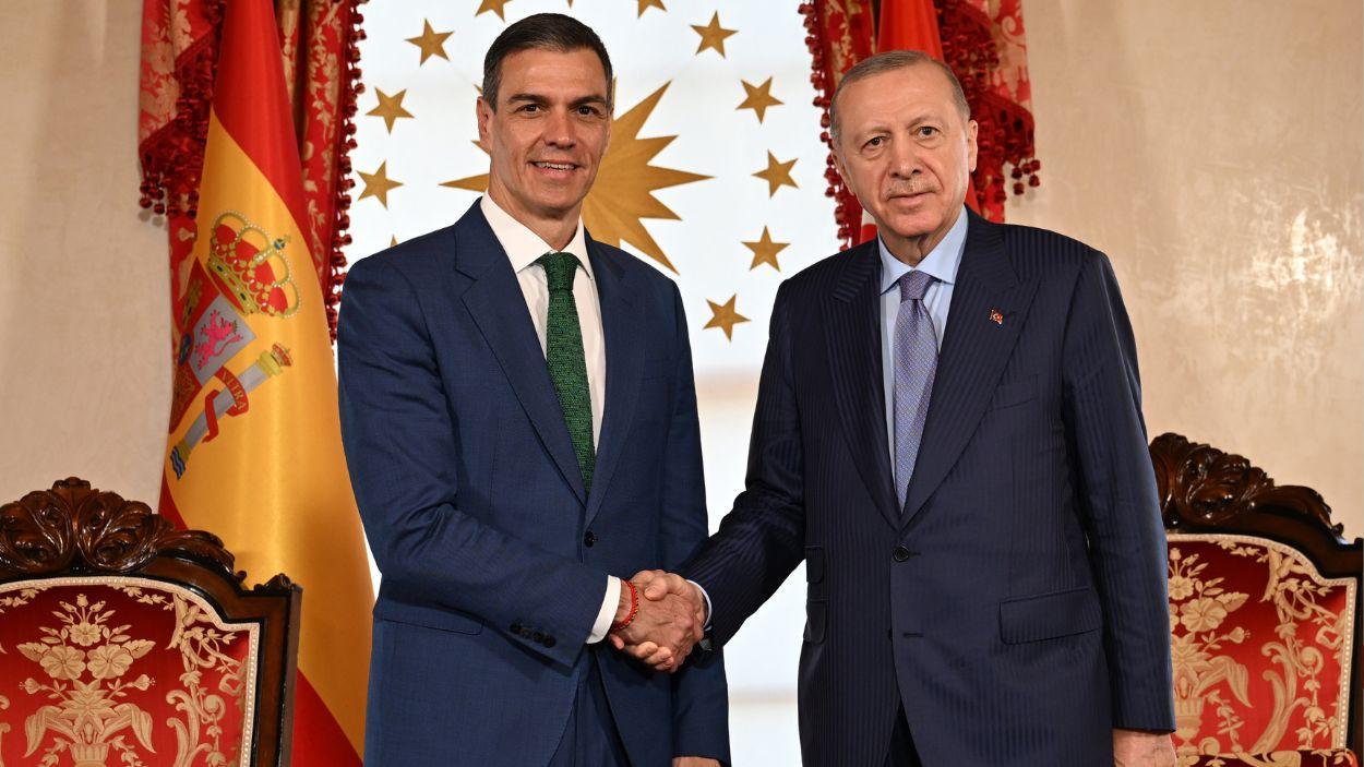 Recep Tayyip Erdoğan y Pedro Sánchez en Estambul. EP