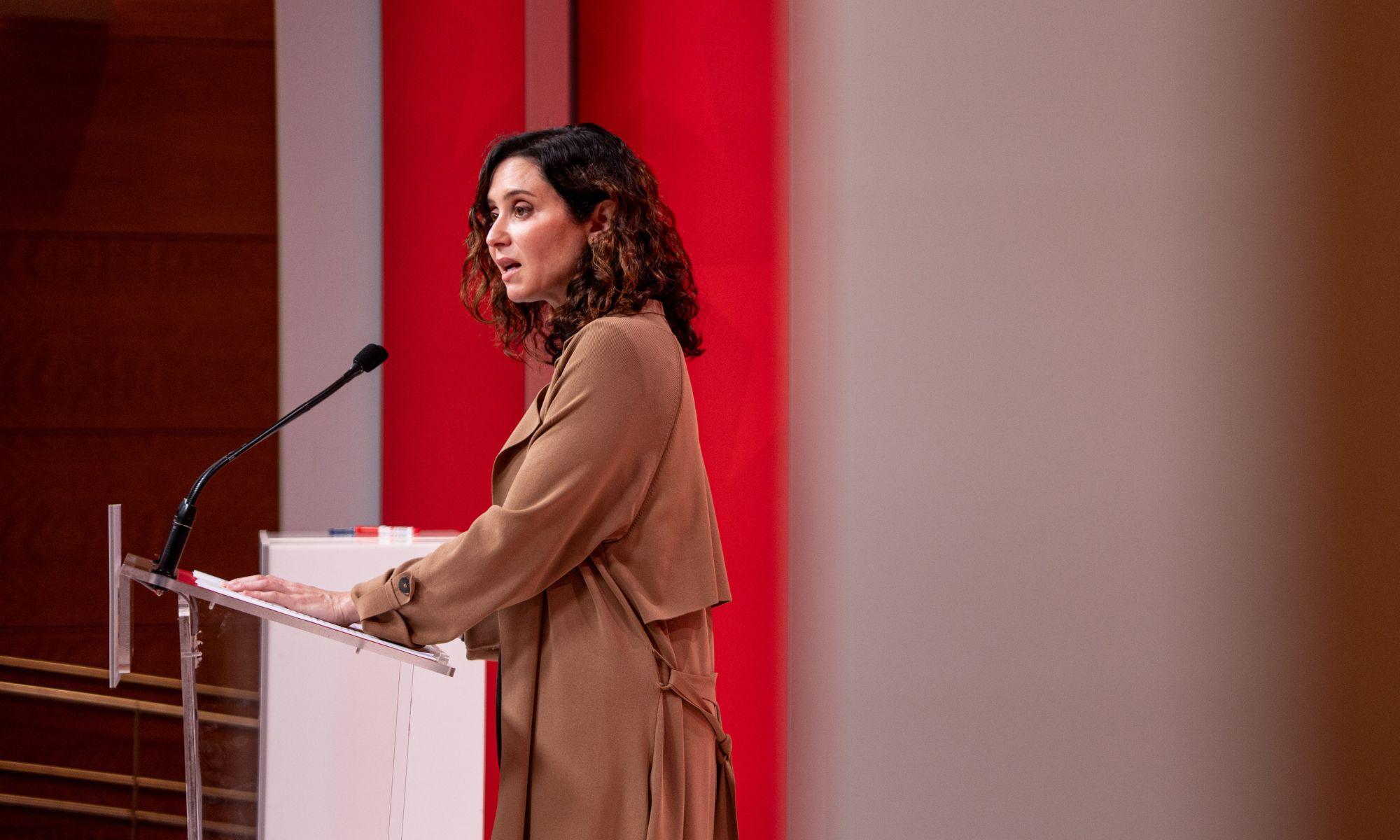 La presidenta de la Comunidad de Madrid, Isabel Díaz Ayuso, durante una comparecencia en la Real Casa de Correos. EP.
