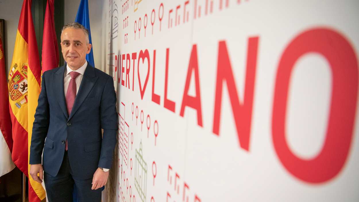 El alcalde 'popular' de Puertollano, Miguel Ángel Ruiz. EP