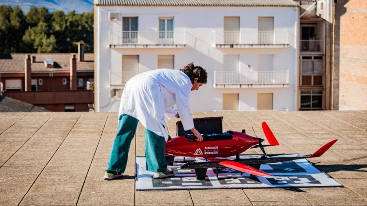 Demostración del funcionamiento de un dron del futuro corredor entre Lleida y Tremp