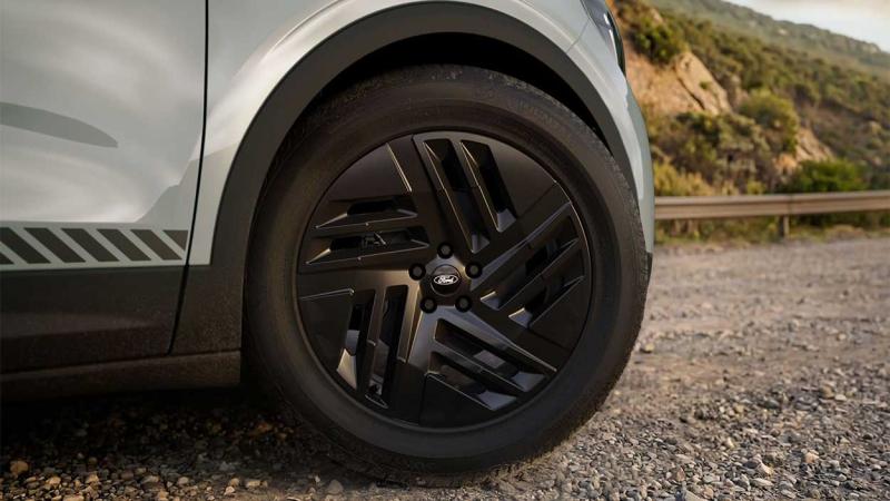 explorer collection llanta