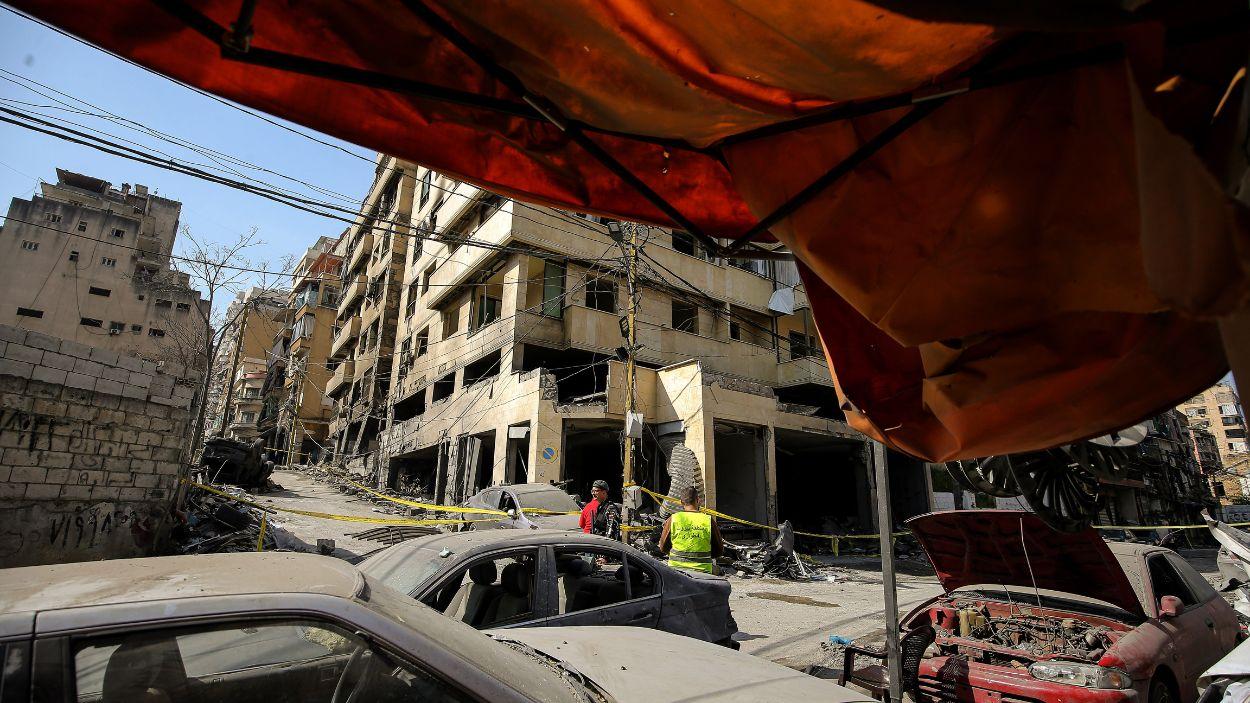 Las calles de Beirut, totalmente destrozadas tras los bombardeos israelíes. Marwan Naamani/dpa.