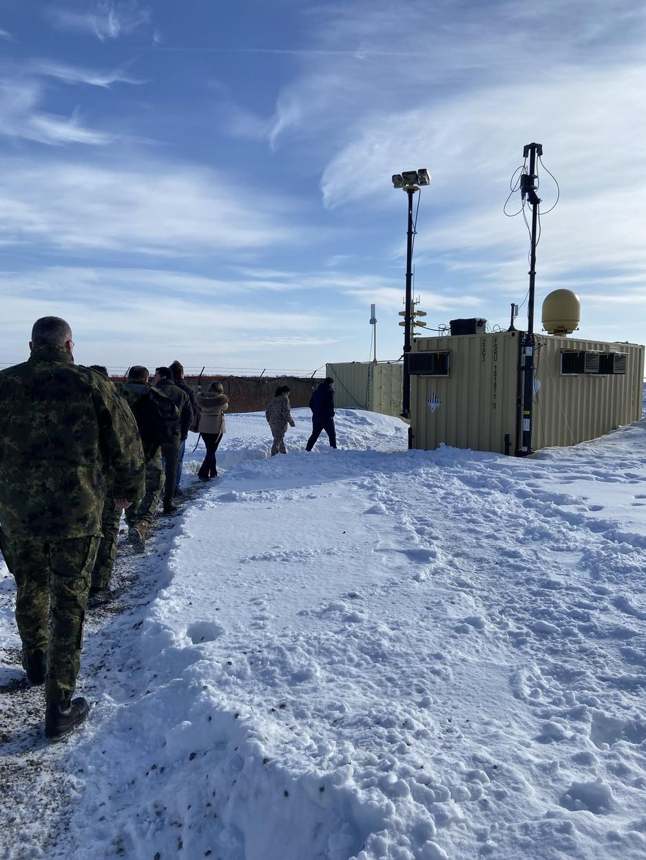 El sistema antidrón de Indra desplegado en Lituania protege al contingente español y despierta el interés de varios países del flanco este de la OTAN. INDRA GROUP