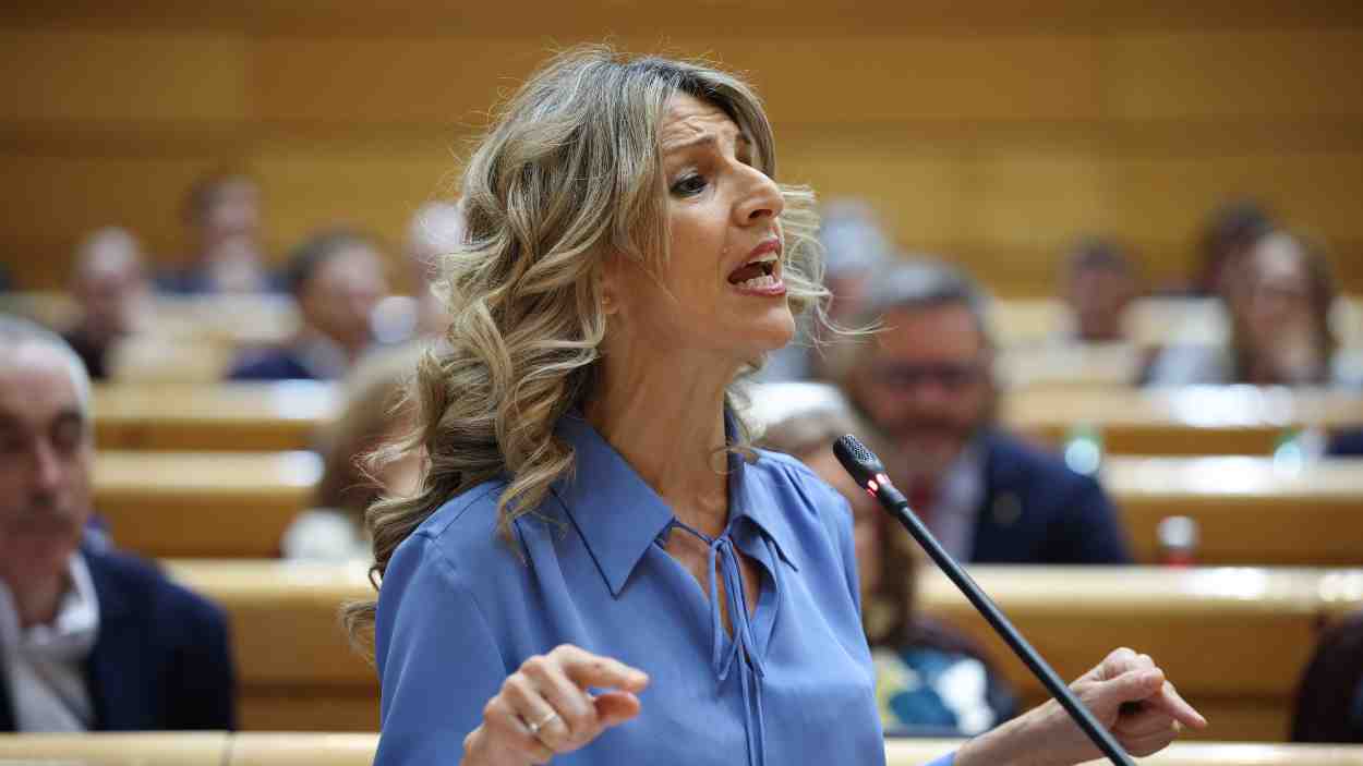 La vicepresidenta segunda y ministra de Trabajo y Economía Social, Yolanda Díaz, interviene durante una sesión plenaria en el Senado. EP
