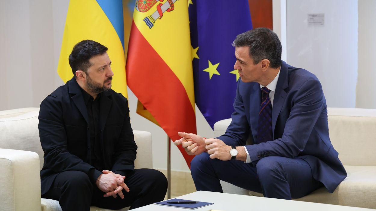 El presidente del Gobierno, Pedro Sánchez, recibe al ucraniano Volodimir Zelenski en La Moncloa. EP