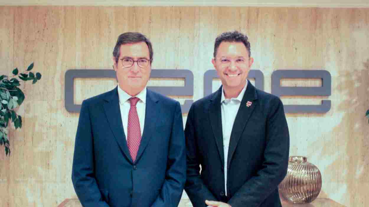 Antonio Garamendi, presidente de CEOE, y Osmar Polo, CEO de T Systems Iberia. Foto de T Systems