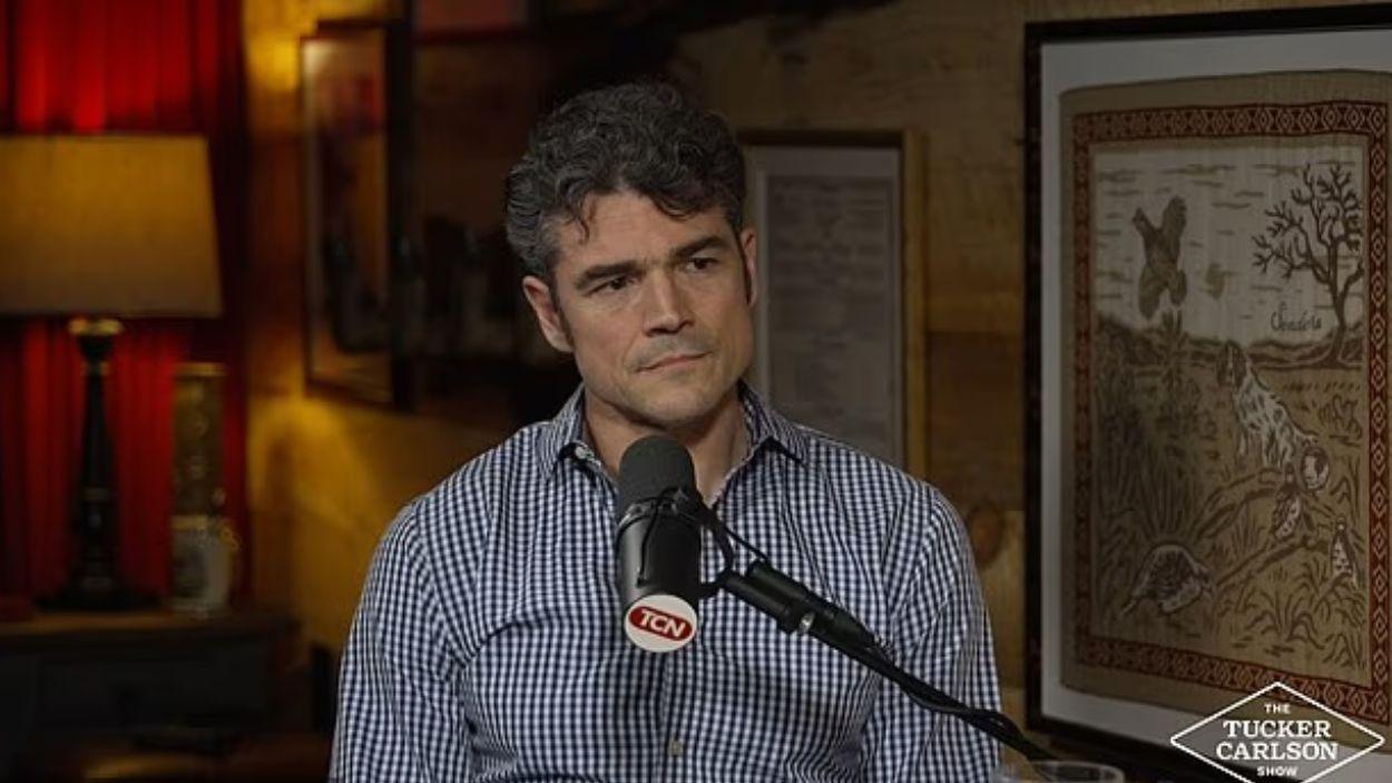 Joe Kent en 'The Tucker Carlson Show'. X