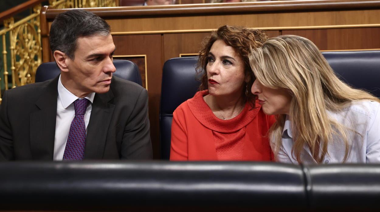 El decreto para paliar los efectos del ataque a Irán llega con la incógnita de las medidas de vivienda. EP.