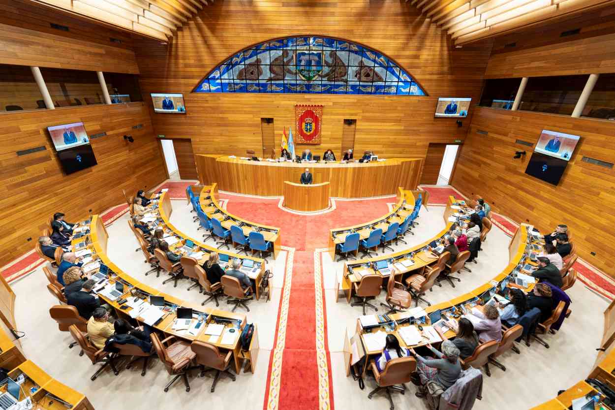 Imagen del Parlamento de Galicia donde la próxima semana se reclamará a la Xunta que adopte medidas por la guerra (Foto: Europa Press).