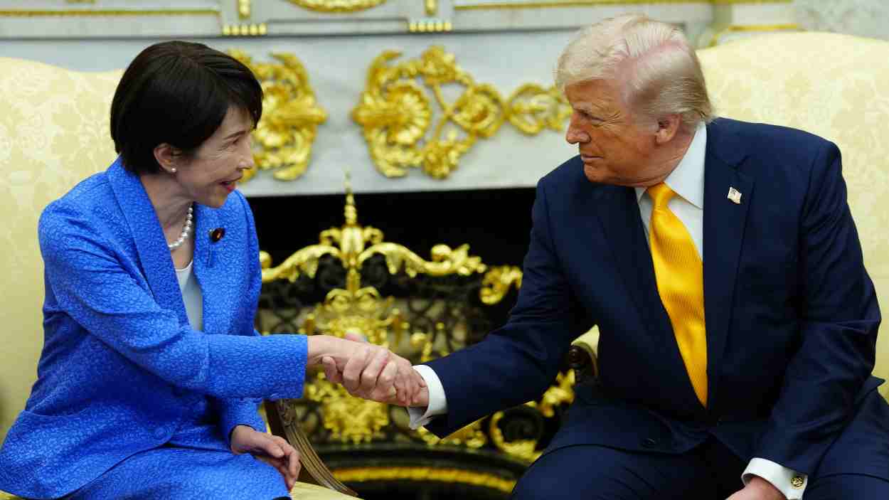 Las palabras de Trump que incomodan a la primera ministra de Japón. EP