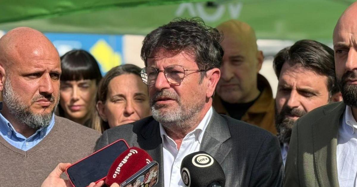 Vox propone un currículo educativo «único» y excluye la memoria histórica, el cambio climático o las teorías de género