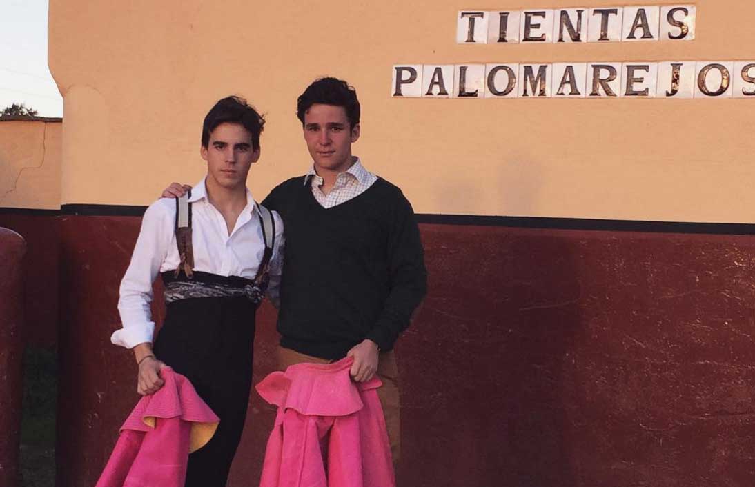 Froilán se estrena como torero. Instagrama del torero Gonzalo Caballero.