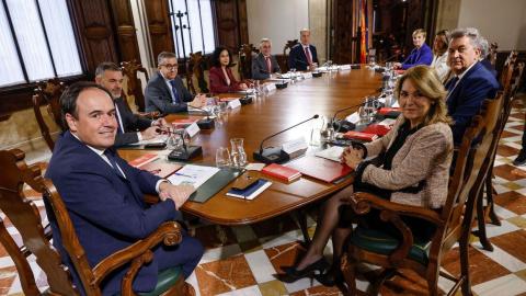 El Gobierno de Pérez Llorca arriesga más de 300 millones de fondos europeos para vivienda por su 