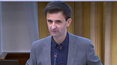 El presidente de RTVE tira del último ridículo de Telemadrid para desmontar al PP: 