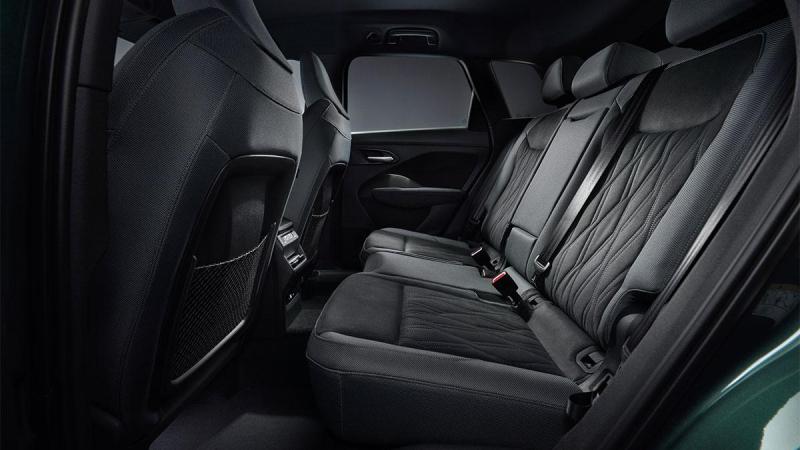 audiq3 assssssientos traseros