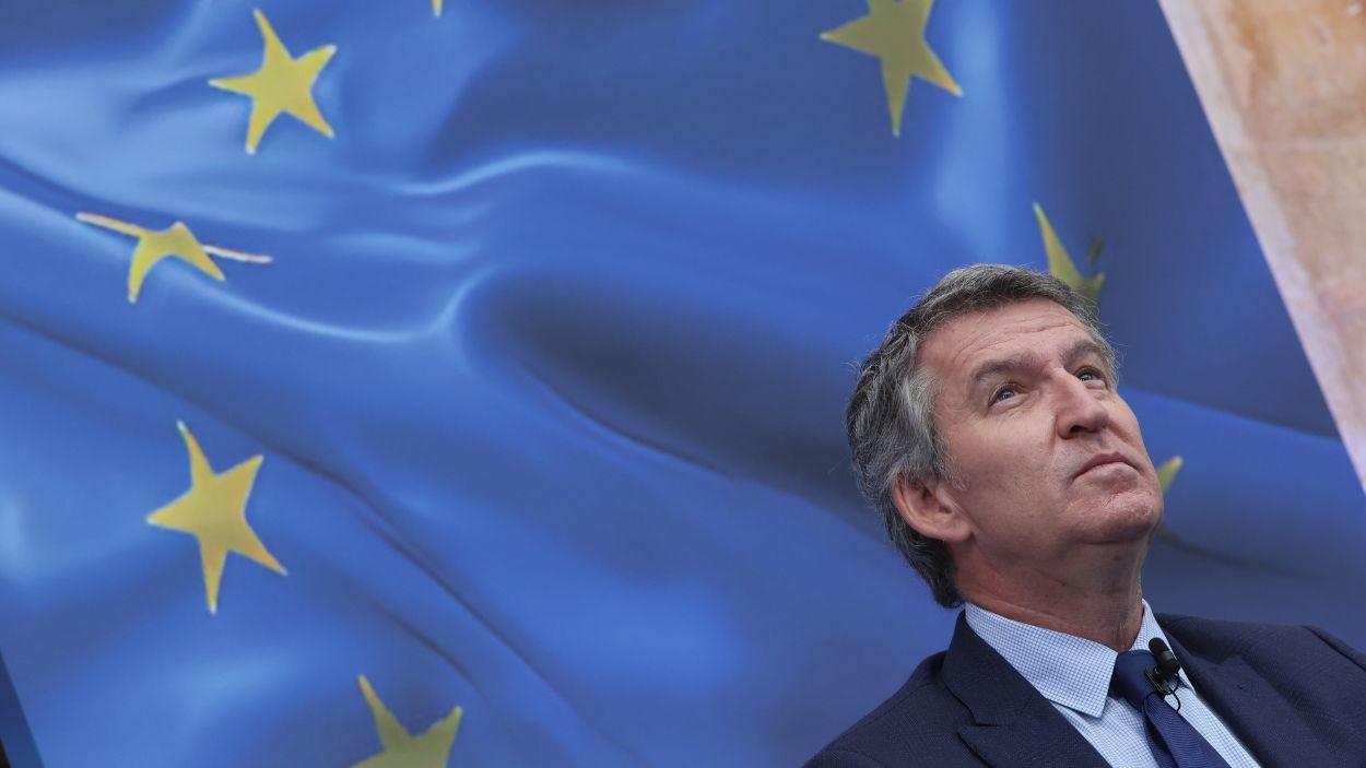 El PP intenta denigrar en Europa la regularización de migrantes de Sánchez alabada por instituciones internacionales. EP.