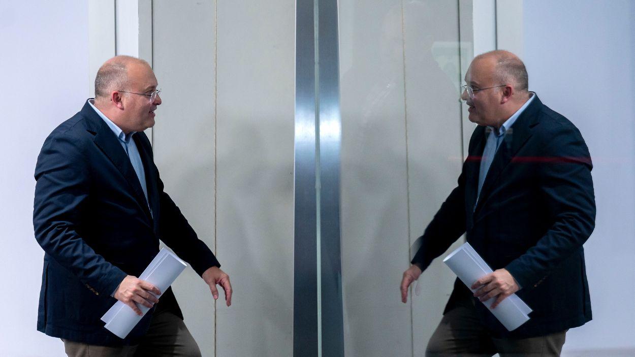 Feijóo impone a Tellado en la monitorización de los pactos con Vox pese al desagrado de Abascal. EP.