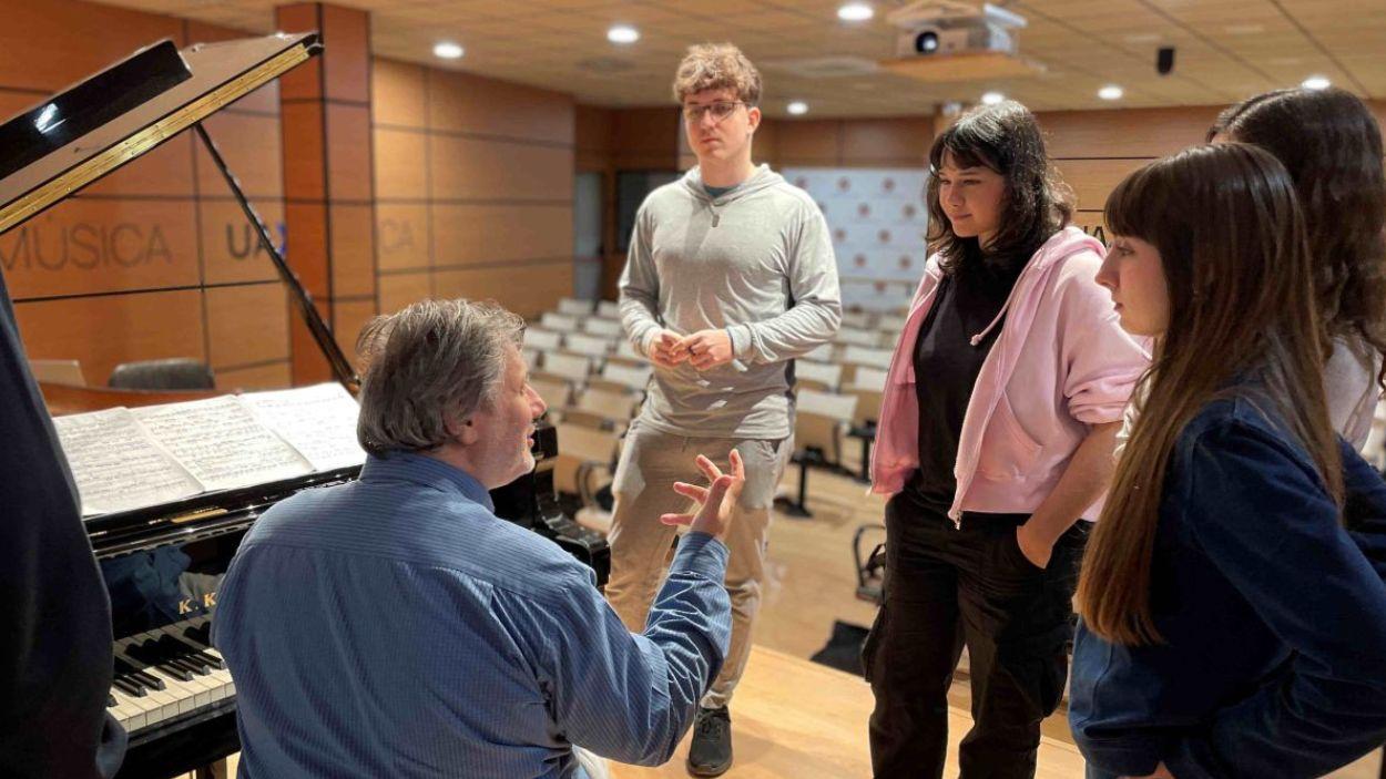 Facultad de Música y Artes Escénicas de UAX.