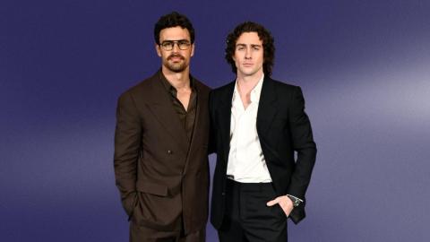 Theo James y Aaron Taylor-Johnson incendian Londres en la premiere de 'Fuze': el thriller que promete arrasar en taquilla