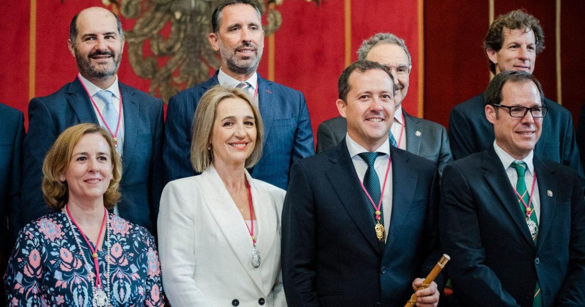 PP y Vox mantienen el veto a la bandera LGTBI en Toledo y el PSOE acusa ...