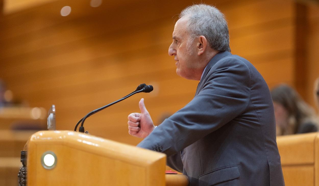 El senador Alfonso Gil