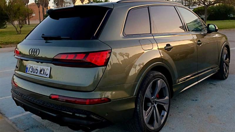 audisq7 trasera