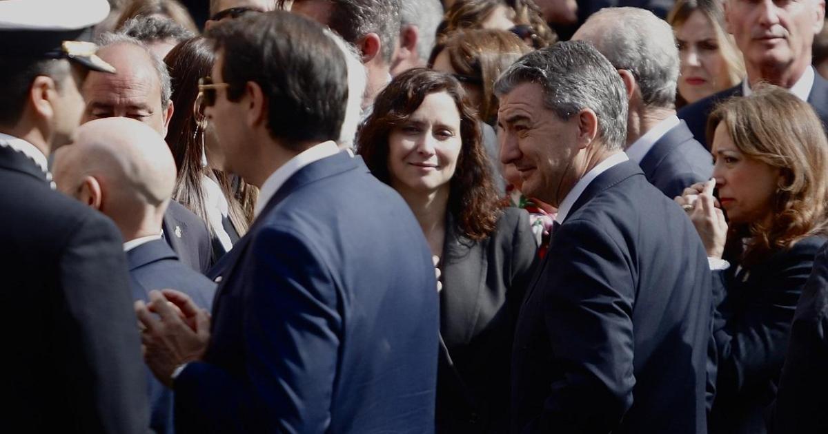 La metedura de pata de Ayuso en la Semana Santa de Sevilla que muchos no han podido ignorar