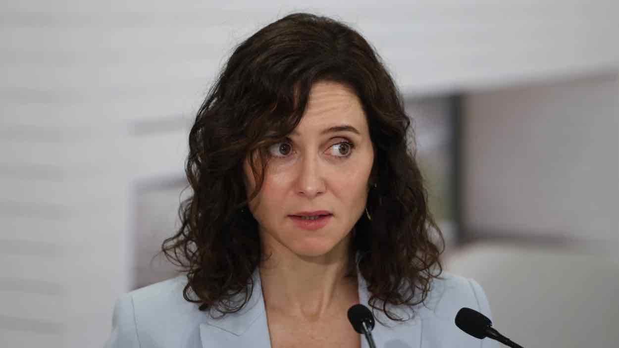 Ayuso insiste en la “catetada” de trasladar el Guernica a Euskadi. EP