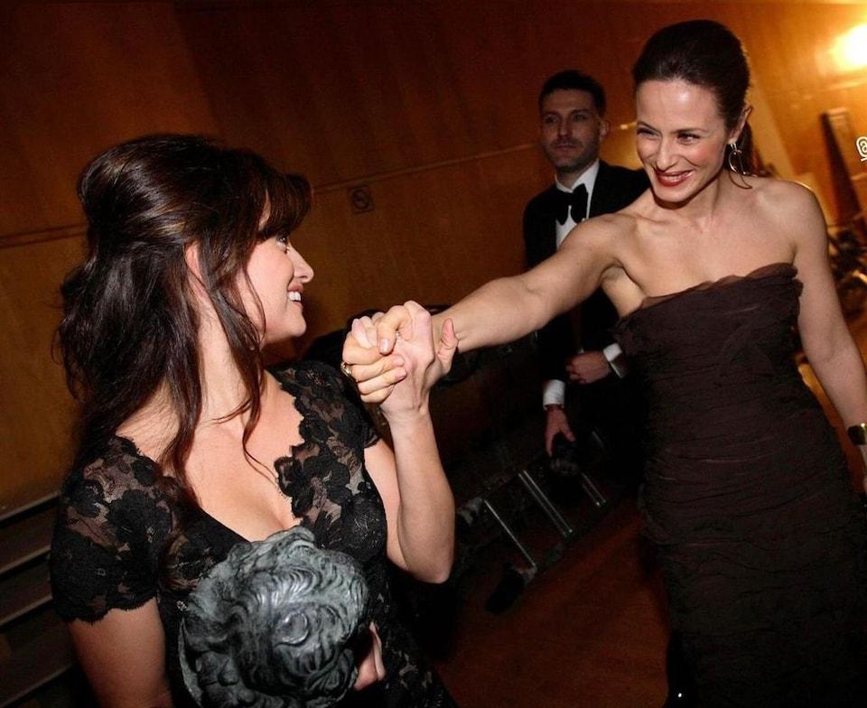 AitanaSánchezGijónPeneloCruz 1 070426 2 (1)