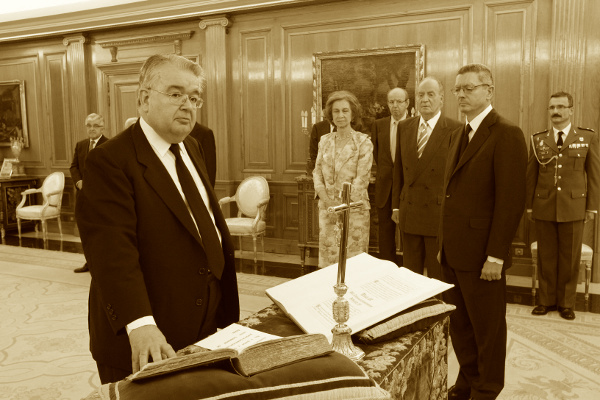 Juan José González Rivas: un ultraconservador en la presidencia del Tribunal Constitucional Juan José González Rivas: un ultraconservador en la presidencia del Tribunal Constitucional