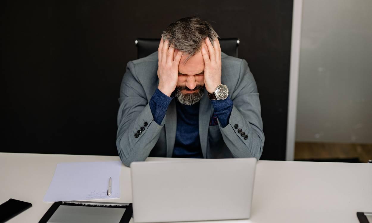 Consejos para volver a concentrarte después de vacaciones: esto es lo que tienes que hacer con el móvil