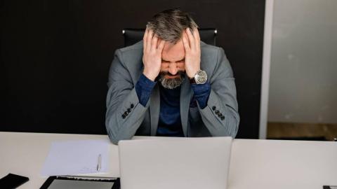 Consejos para volver a concentrarte después de vacaciones: esto es lo que tienes que hacer con el móvil