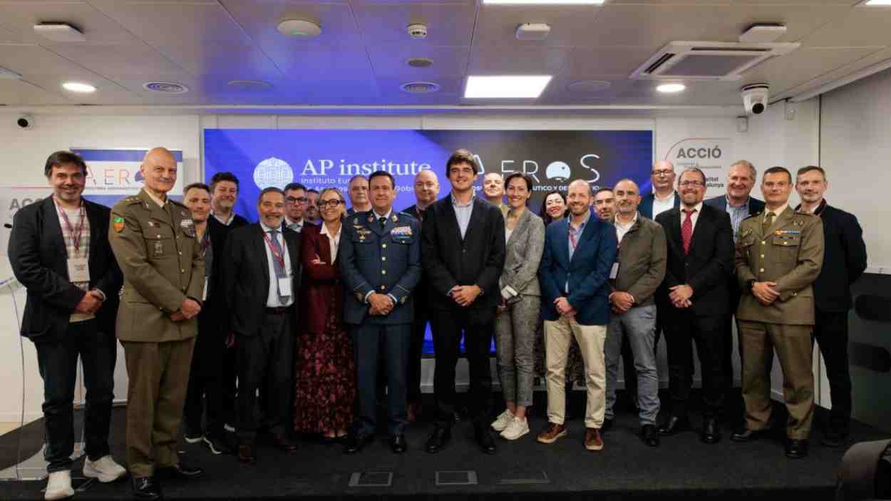 El teniente general Miguel Ivorra analiza las oportunidades de la industria de la defensa