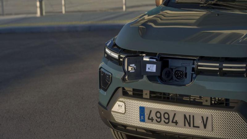 dacia spring.frontal