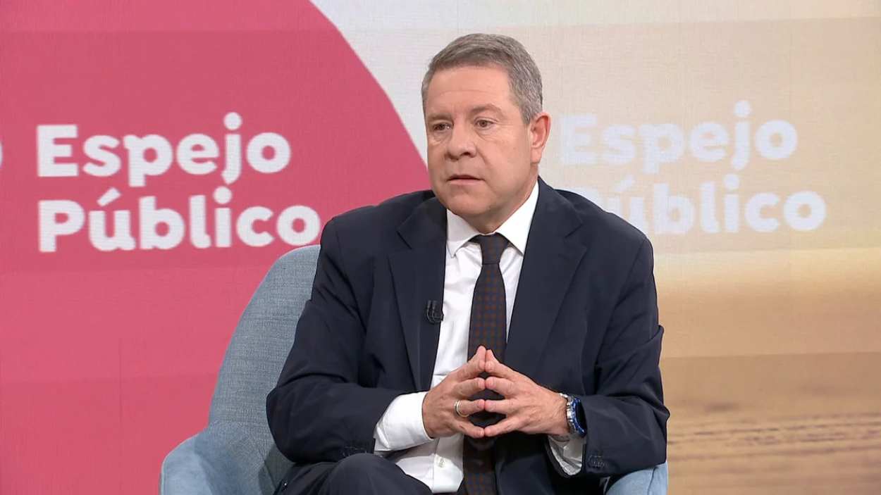 El presidente de Castilla-La Mancha, Emiliano García-Page, durante la entrevista en el programa Espejo Público. EP.