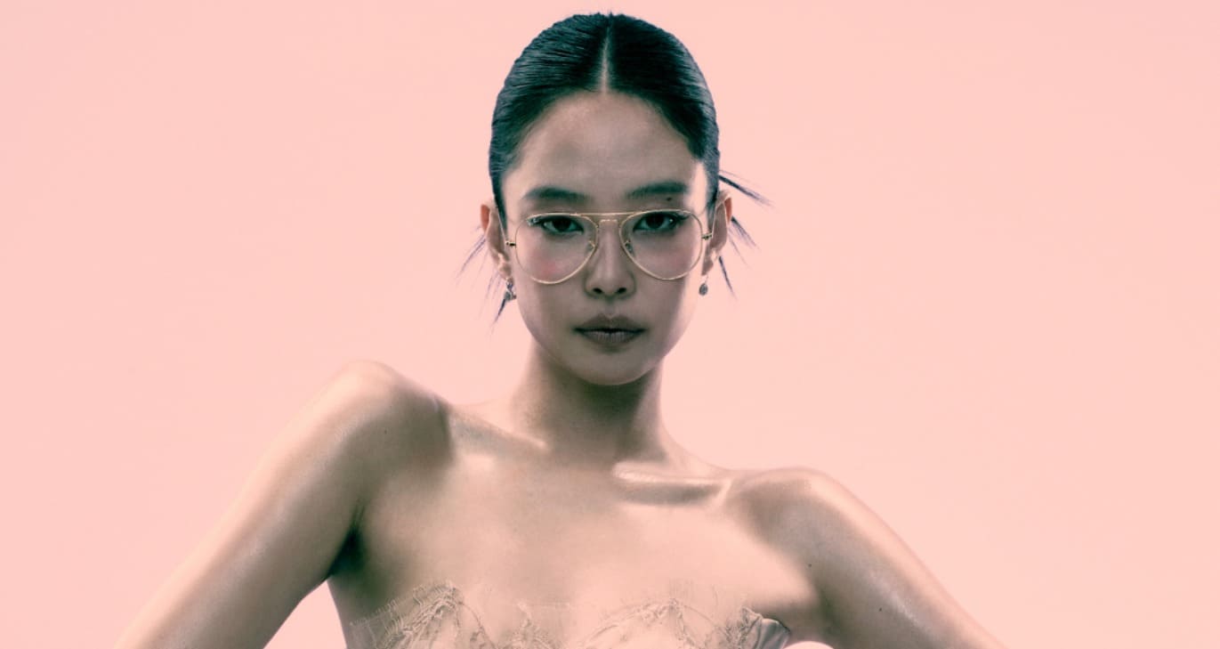 Jennie x Ray-Ban 