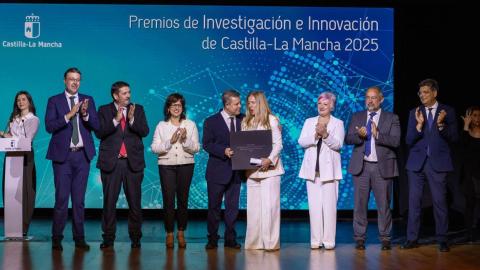 Page reivindica la ciencia frente al 