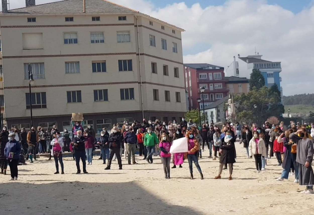 Imagen de una protesta celebrada en Cervo, Lugo, en abril de 2021 a raíz del caso de A Maruxaina (Foto: Europa Press).