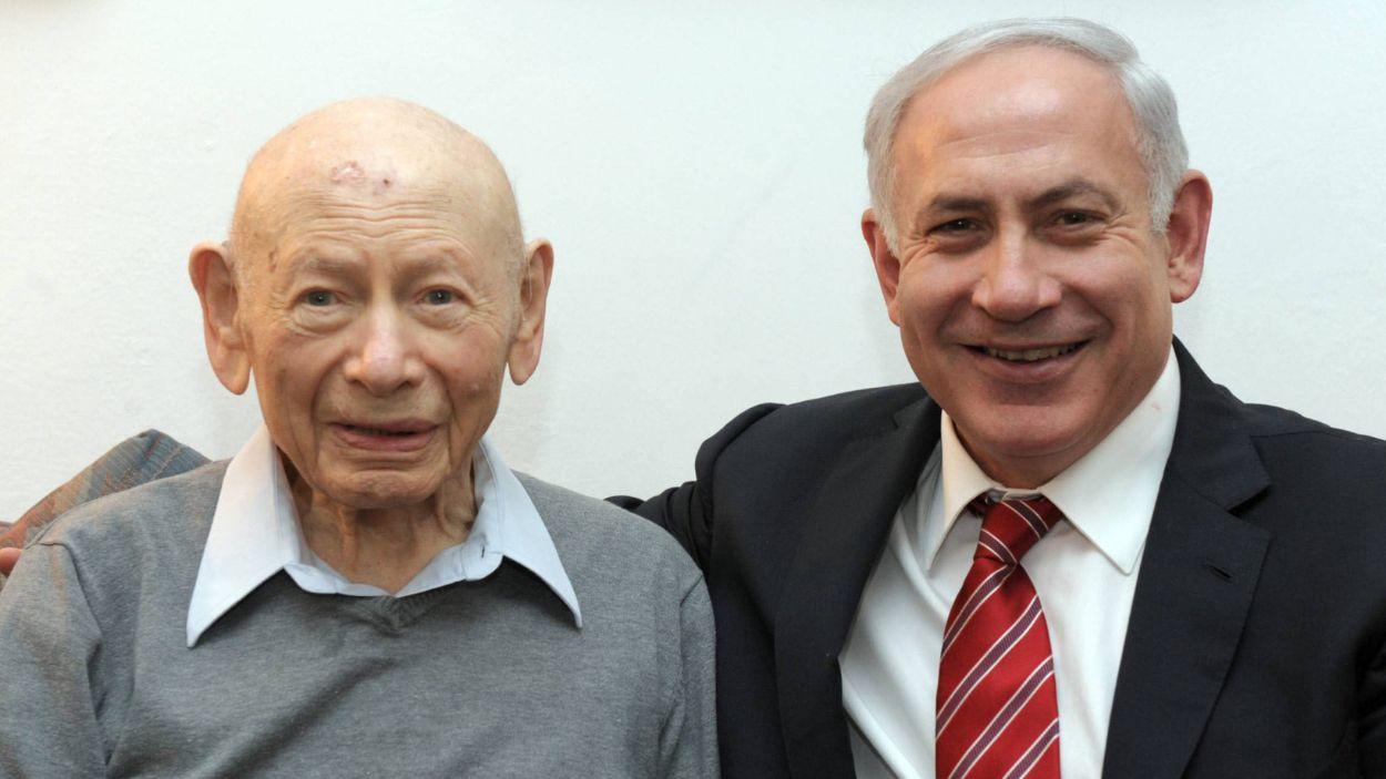 El primer ministro de Israel, Benjamin Netanyahu, junto a su padre Benzion. Oficina de prensa del Gobierno israelí