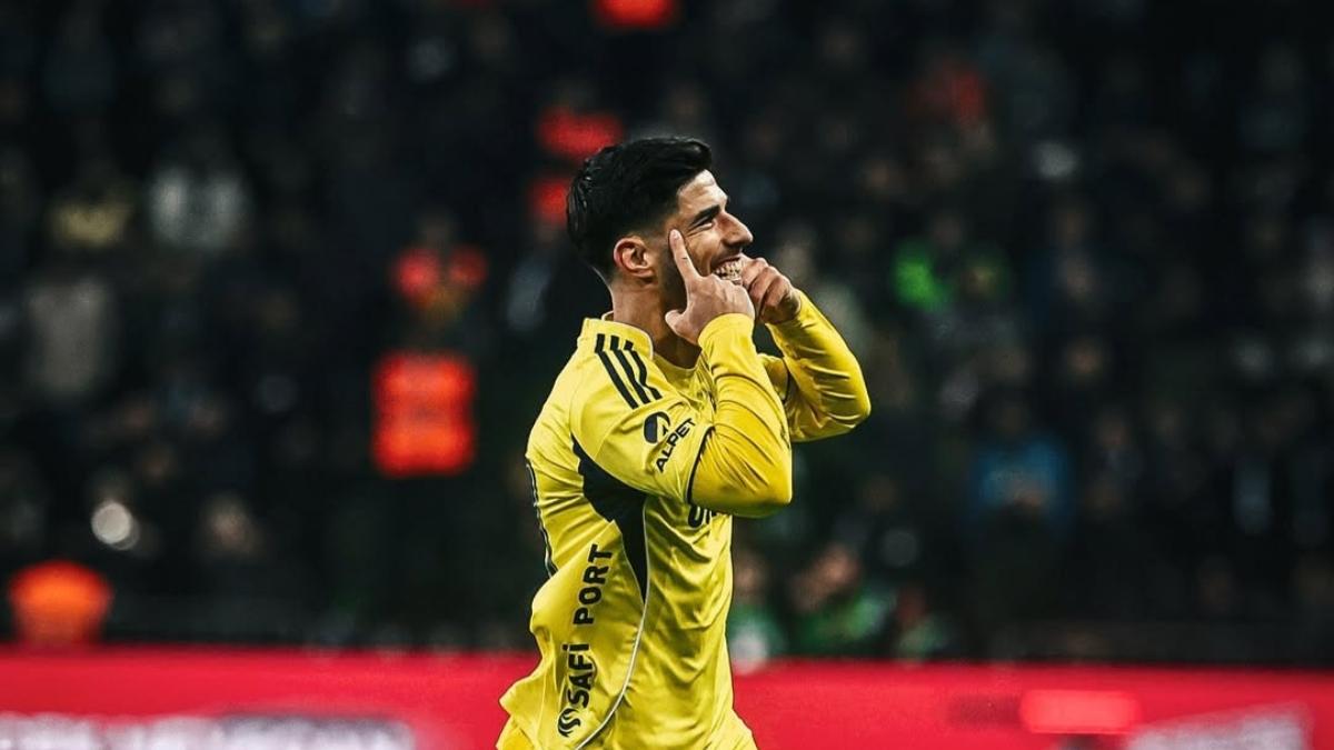 Asensio celebrando un gol|@marcoasensio10