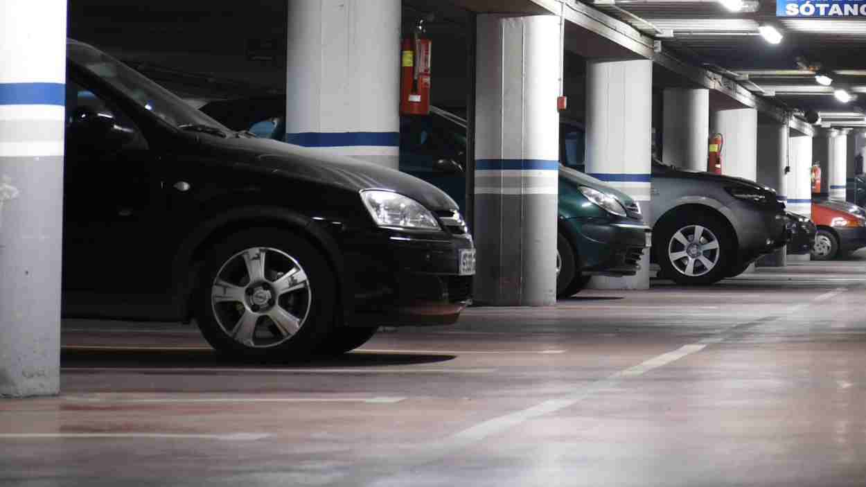La Policía alerta sobre un robo en parkings