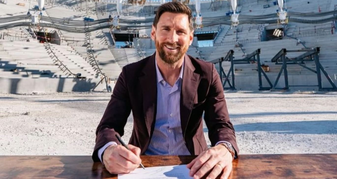 Lionel Messi compra UE Cornellà