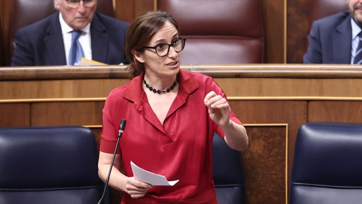 La ministra de Sanidad, Mónica García, durante una intervención en el Congreso de los Diputados. EP.